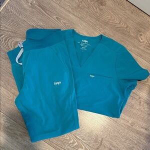 Lago Scrub Set